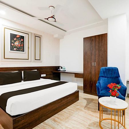 Super Townhouse Oak Aecs Formerly Bangalore Times מראה חיצוני תמונה
