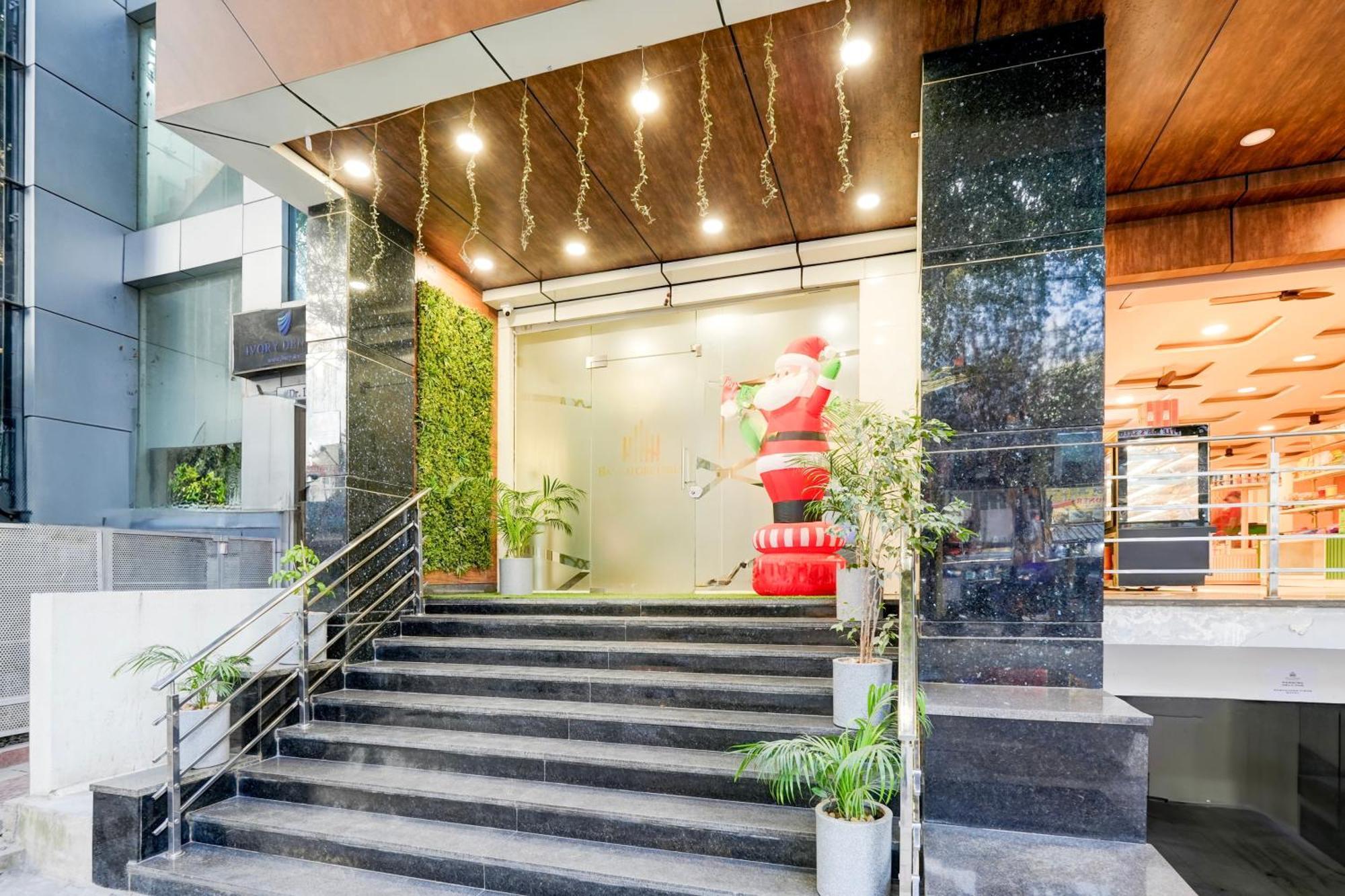 Super Townhouse Oak Aecs Formerly Bangalore Times מראה חיצוני תמונה