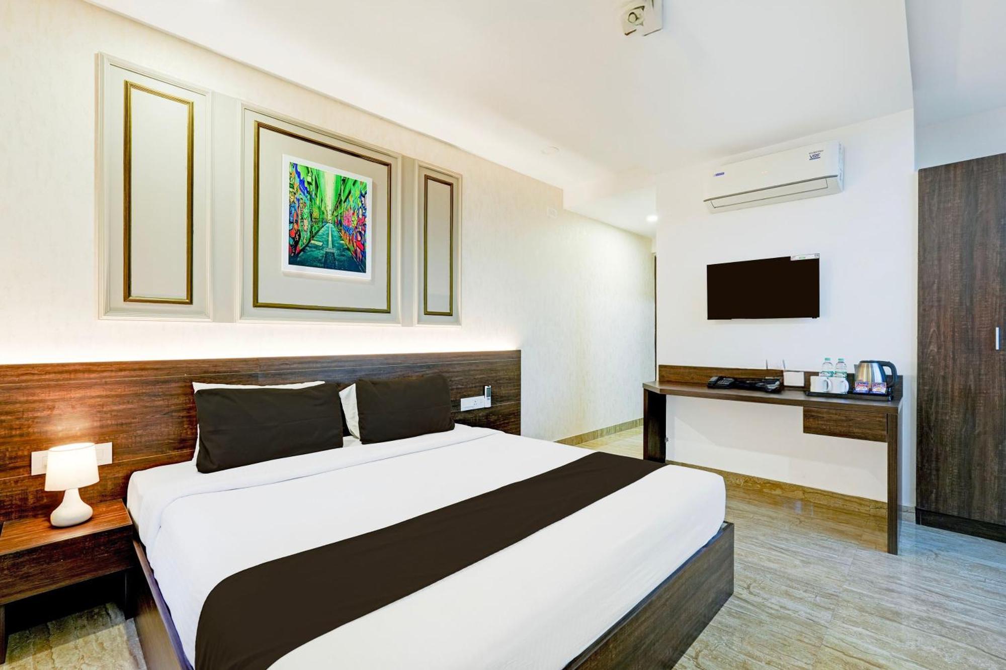 Super Townhouse Oak Aecs Formerly Bangalore Times מראה חיצוני תמונה