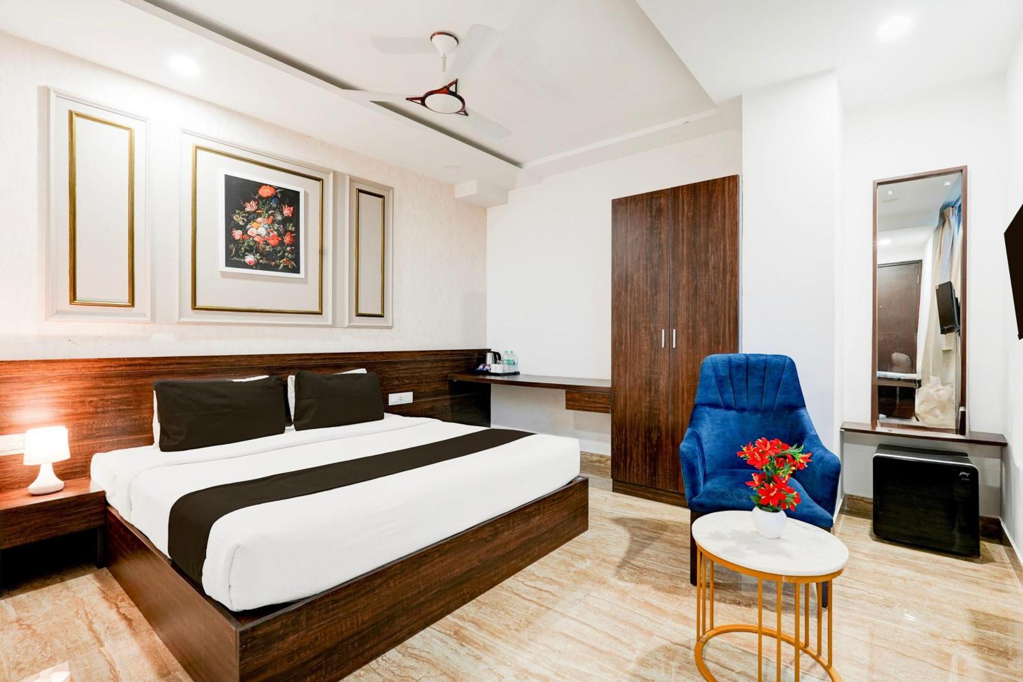 Super Townhouse Oak Aecs Formerly Bangalore Times מראה חיצוני תמונה